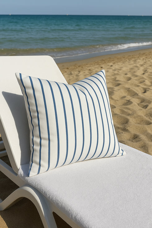 Mavi Çizgili Kırlent Kılıfı