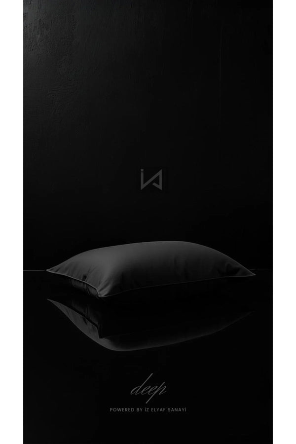 Deep Touch Hipoalerjenik Siyah Uyku Yastığı - Triple Tarama %100 HCS Dolgu - 650 GR - 50x70 CM