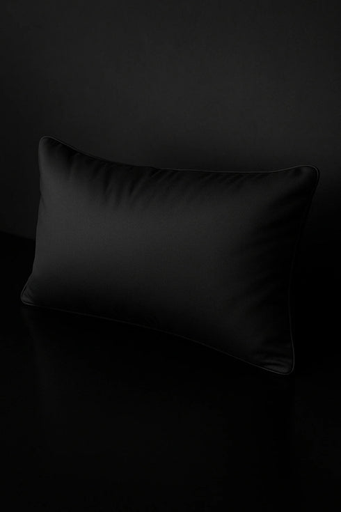 Deep Touch Hipoalerjenik Siyah Uyku Yastığı - Triple Tarama %100 HCS Dolgu - 650 GR - 50x70 CM