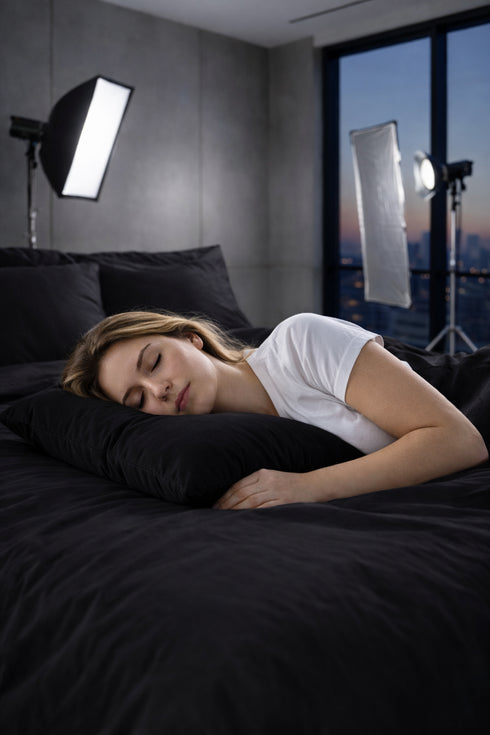 İz Studio Dynamic Siyah Yastık | 800 GR Nano Silikon Dolgu | AntiStress | Progressive Pillows